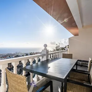 los-menores-sea-view.adeje-hotels.com/